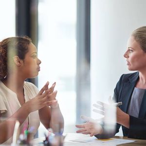 Curso de Escucha Eficaz en el Entorno Laboral